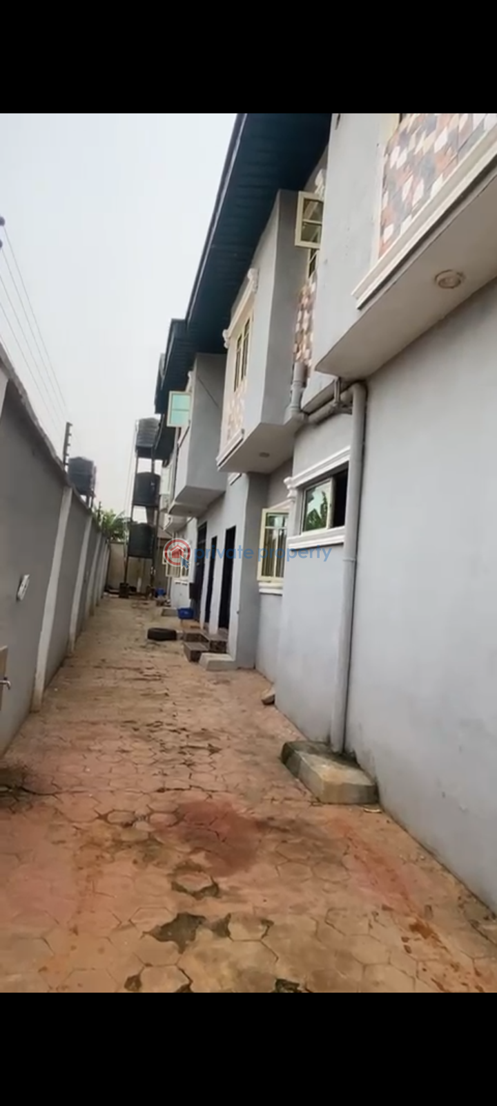 6 bedroom Duplex For Sale Osasogie, Off Federal Road, Behind Ubth, Ugbowo, Benin City, Edo State. Benin Edo - 1