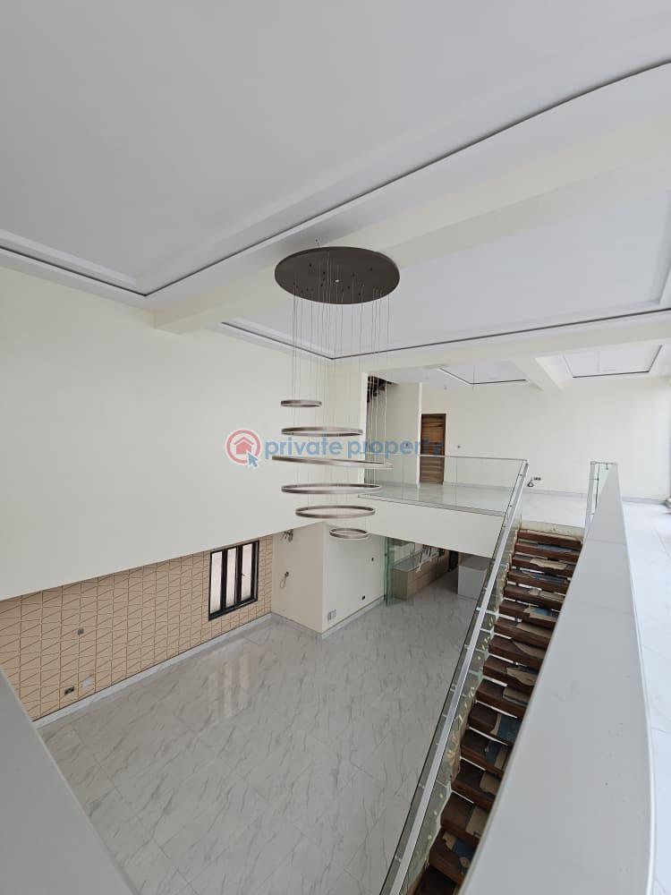 Spacious 6 bedroom fully detached duplex - 10 6 bedroom Detached Duplex For Sale Lekki Phase 1 Lagos - 10