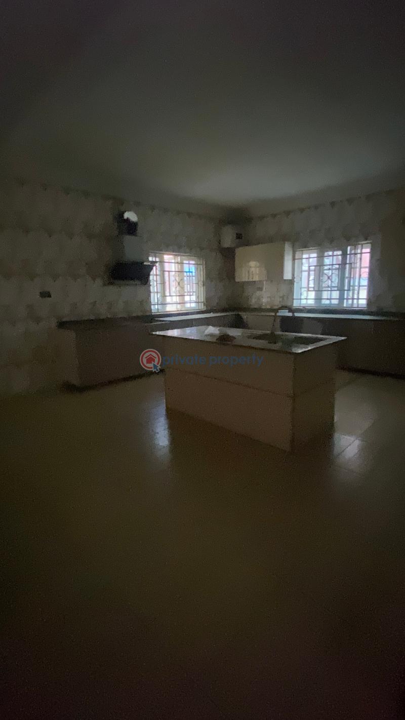 Spacious 6 bedrooms fully detached duplex | guzape - 7 6 bedroom Detached Duplex For Rent Guzape Abuja Phase 1  - 7