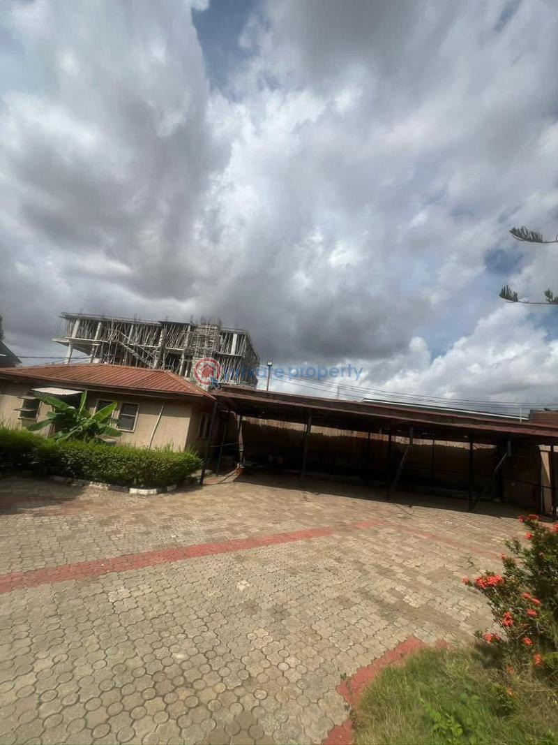 6 bedroom Detached Duplex For Sale Gowon Estate Egbeda Alimosho Lagos - 6