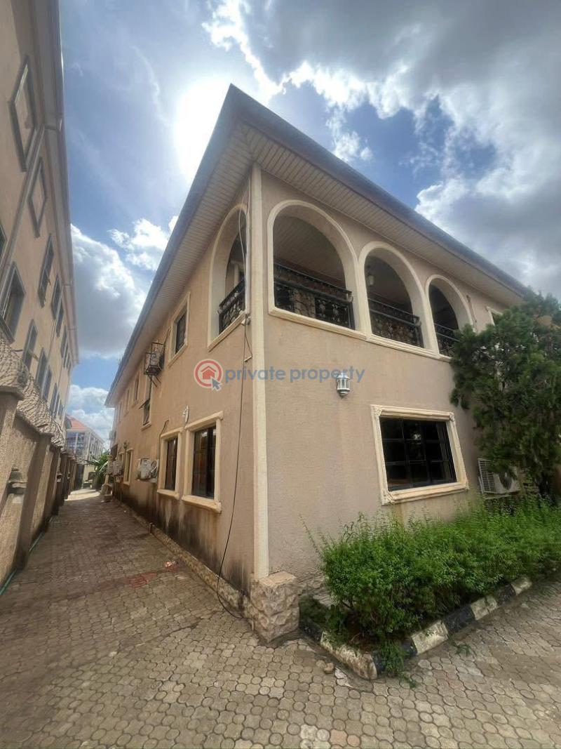 6 bedroom Detached Duplex For Sale Gowon Estate Egbeda Alimosho Lagos - 8