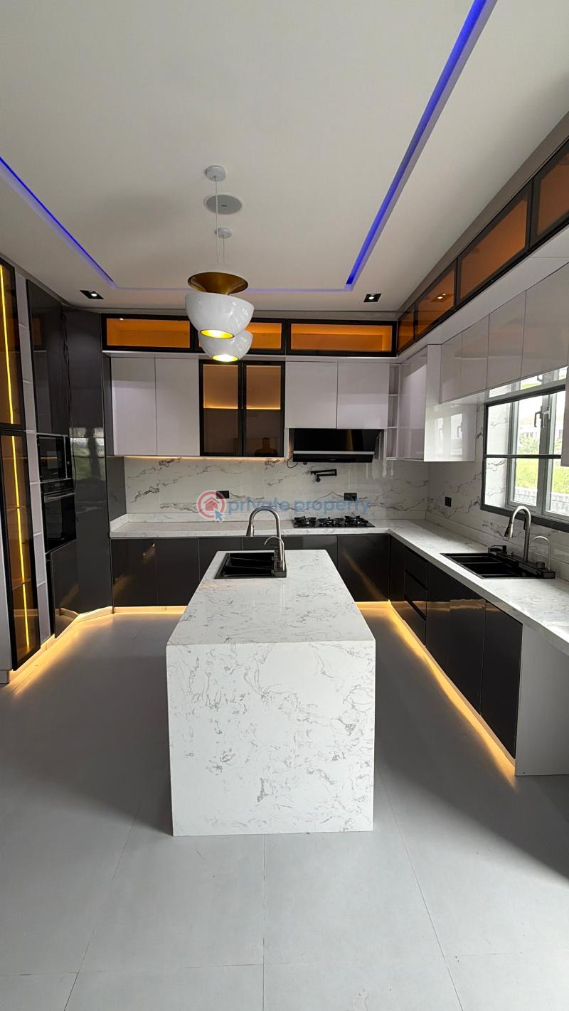 6 bedroom Detached Duplex For Sale Royal Garden Estate Ajah Lagos - 7