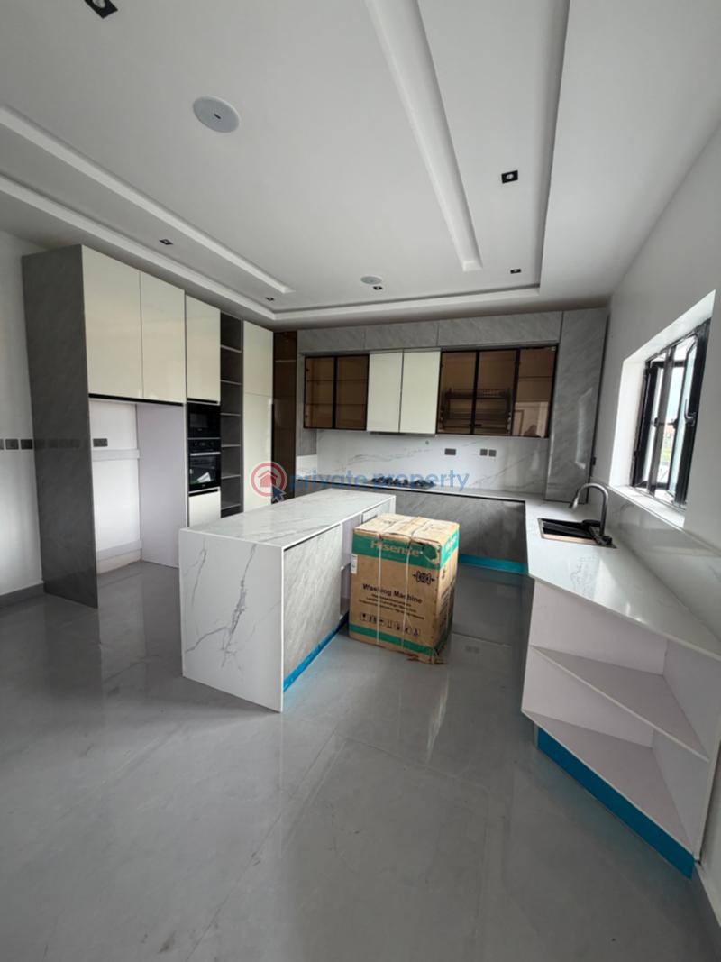 7 bedroom Detached Duplex For Sale Ikate Elegushi Lekki Lagos - 3