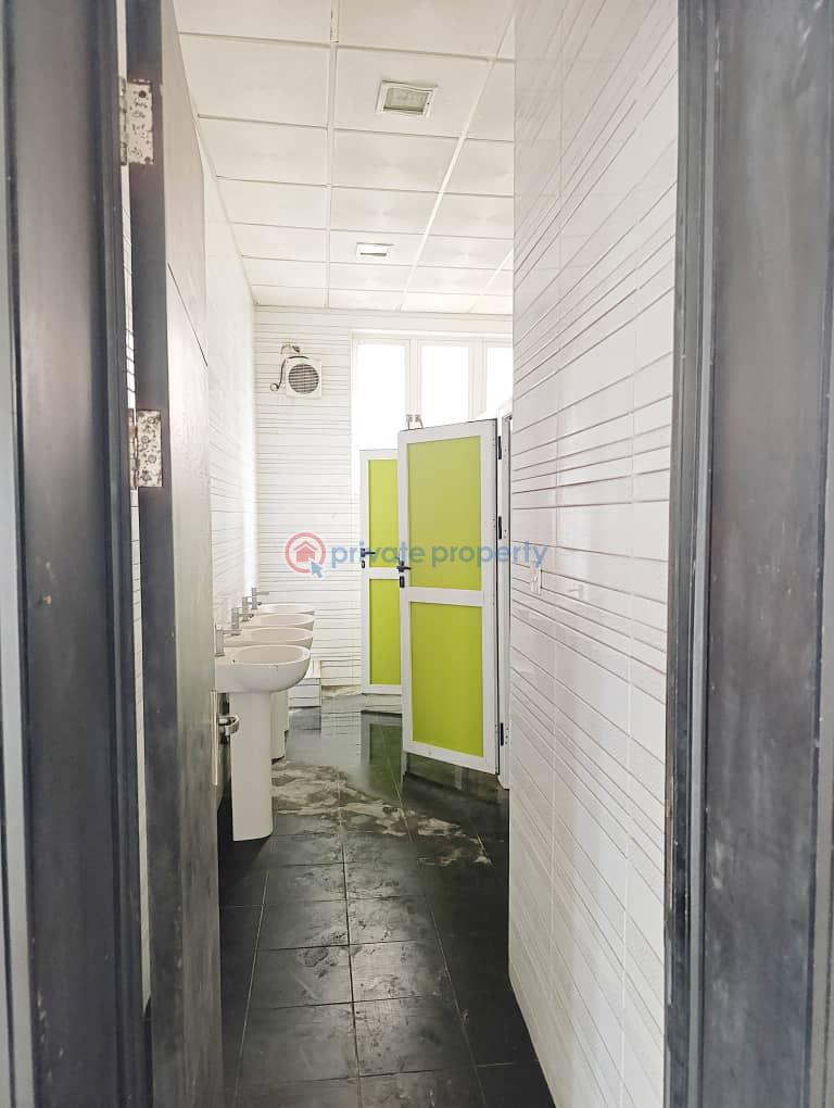 Spacious 810 sqm open plan lettable space - 8 1 bedroom Office For Rent Lekki Phase 1 Lagos - 8