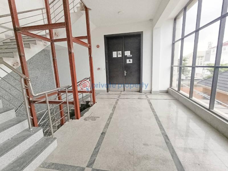 Spacious 810 sqm open plan lettable space - 3 1 bedroom Office For Rent Lekki Phase 1 Lagos - 3