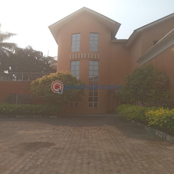 9 bedroom House For Rent Asokoro District Asokoro Abuja Phase 1  - 0