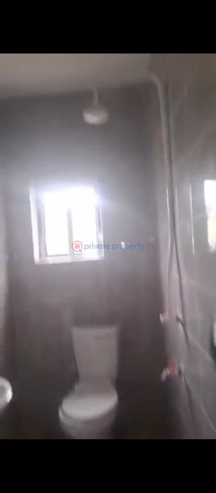 3 bedroom Flat & Apartment For Rent Ijeshatedo, Surulere. Ijeshatedo Surulere Lagos - 1