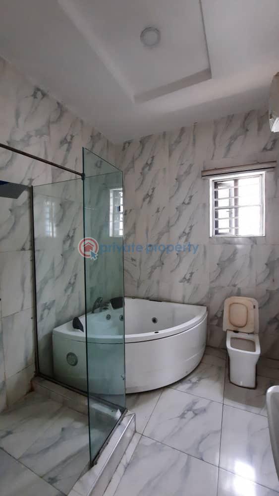 Spacious & luxurious master’s bedroom with balcony – idado, lekki - 5 1 bedroom Shared Apartment For Rent Idado Lekki Lagos - 5