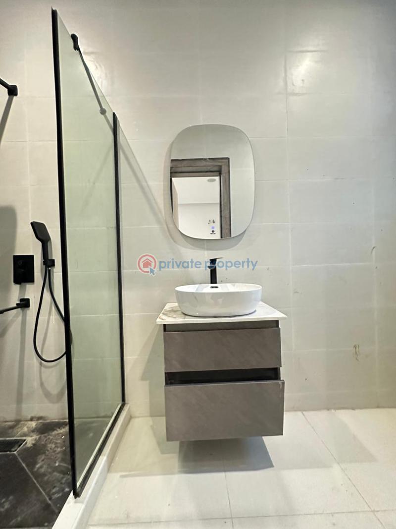 3 bedroom Block Of Flats For Sale London Osapa Lekki Lagos - 6