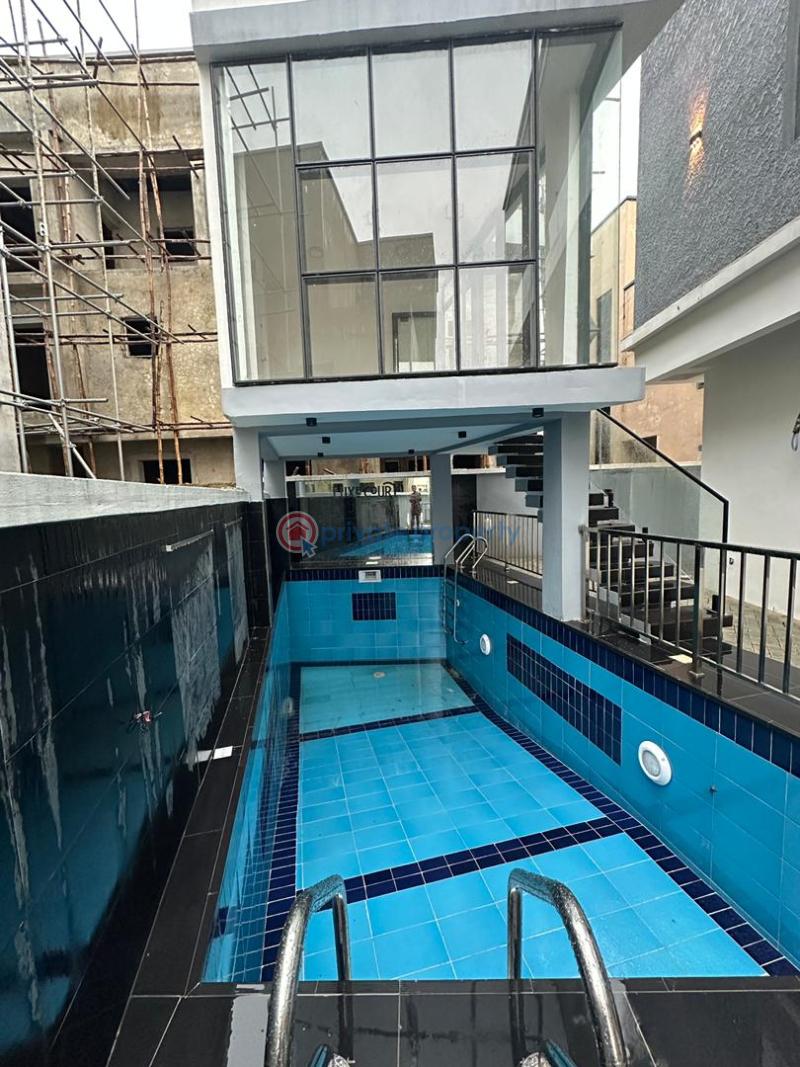 3 bedroom Block Of Flats For Sale London Osapa Lekki Lagos - 11
