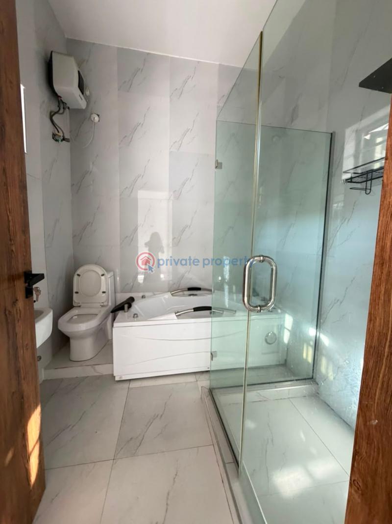 1 bedroom Self Contain For Rent New Road Lekki Phase 2 Lagos - 4