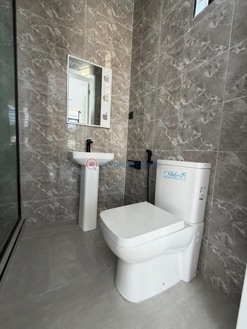 2 bedroom Flat & Apartment For Sale Ologolo Lekki Lagos - 5