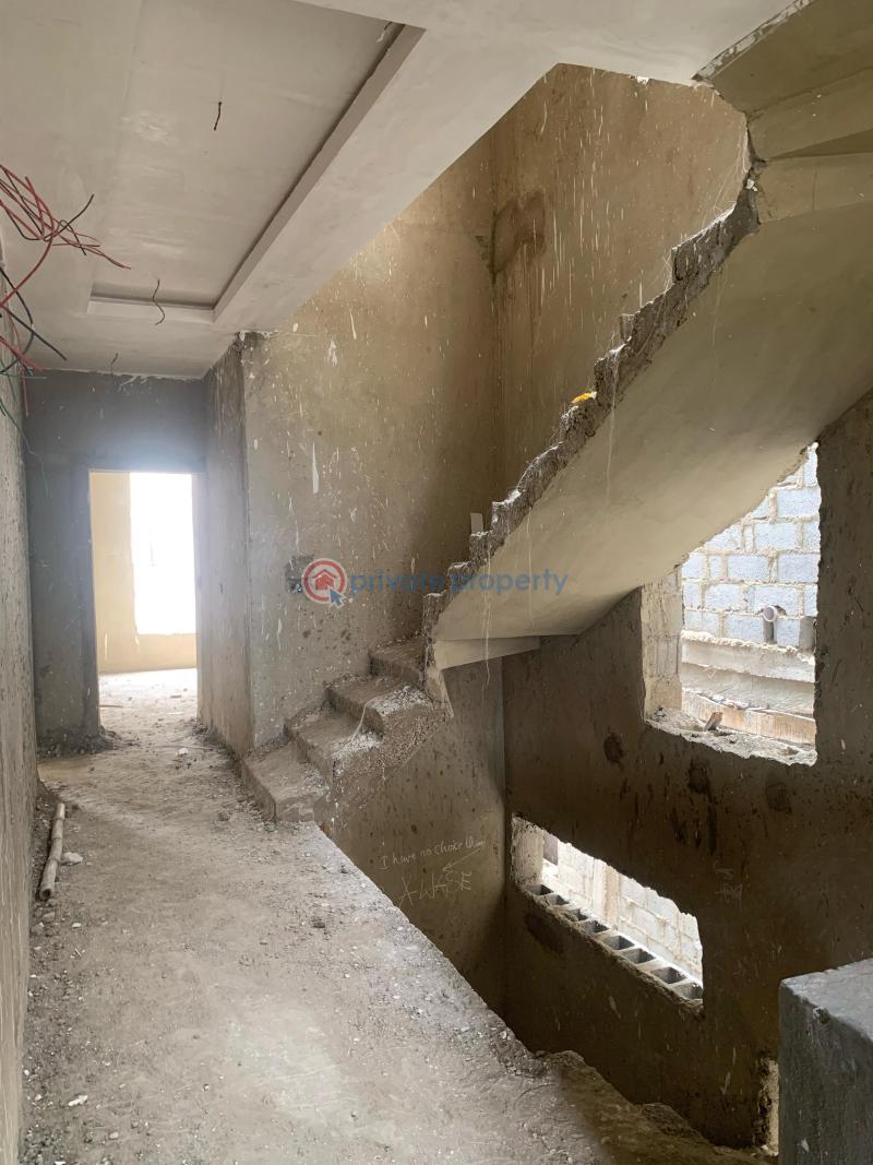 5 bedroom Terrace For Sale Dawaki Abuja Phase 3  - 4