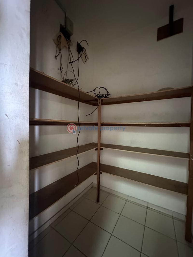 3 bedroom Shared Apartment For Rent Ikoyi Lagos - 8