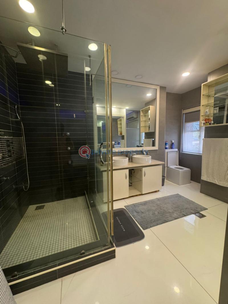 3 bedroom Shared Apartment For Rent Ikoyi Lagos - 8