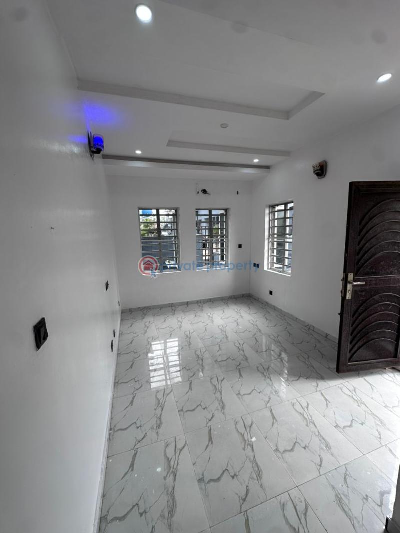 1 bedroom Mini Flat For Rent Ologolo Lekki Lagos - 5