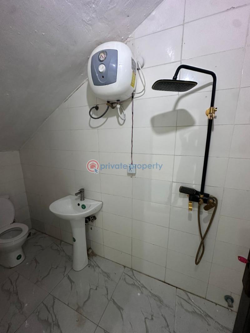 1 bedroom Mini Flat For Rent Ologolo Lekki Lagos - 2