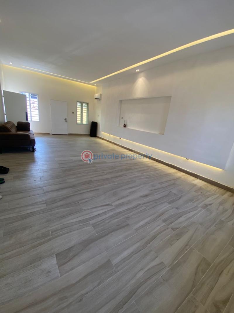 3 bedroom Flat & Apartment For Sale Off Bourdillon Ikoyi Lagos - 2