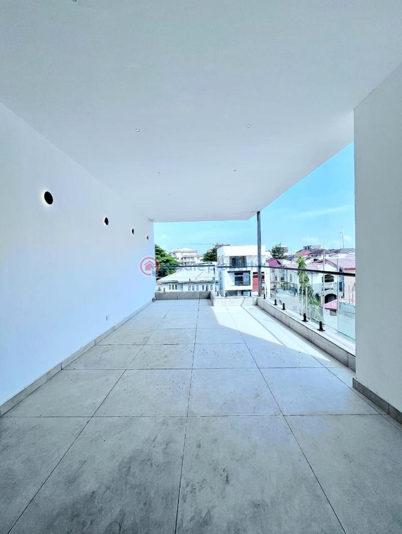 5 bedroom Detached Duplex For Sale Lekki Phase 1 Lagos - 9