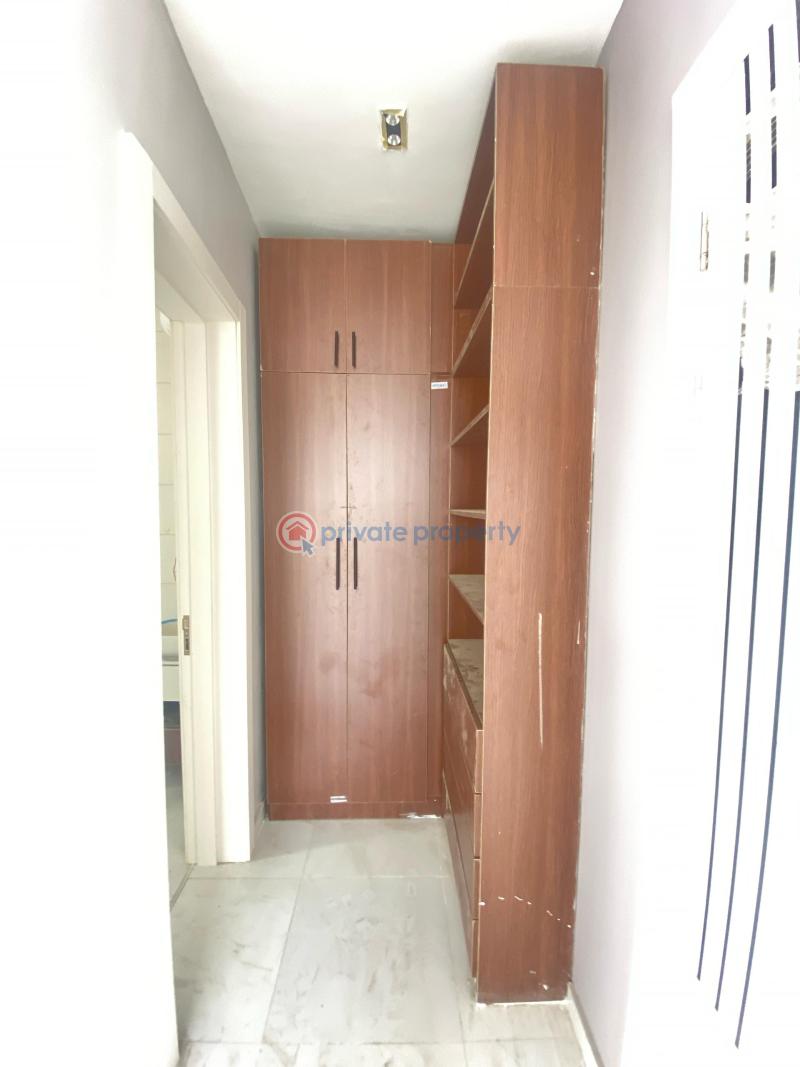 2 bedroom Flat & Apartment For Sale Ologolo Lekki Lagos - 10