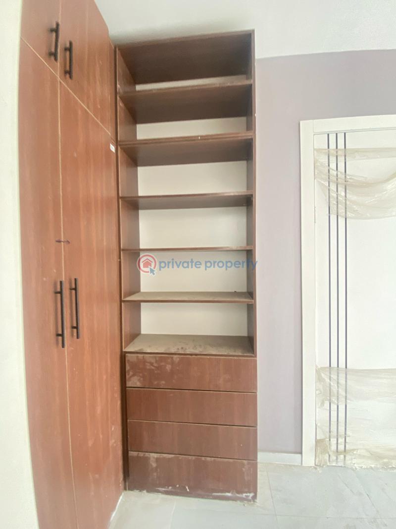 2 bedroom Flat & Apartment For Sale Ologolo Lekki Lagos - 12