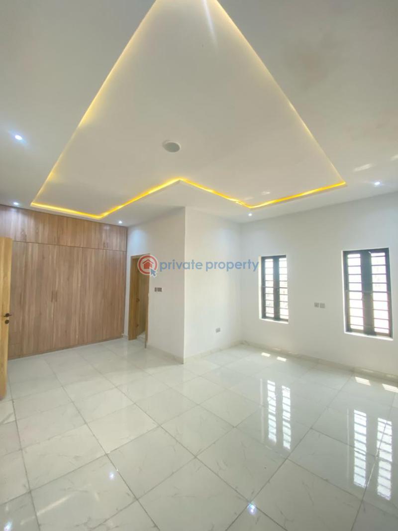 4 bedroom Terraced Duplex For Sale Lekki Conservation Along Lekki Expressway Lagos - 17