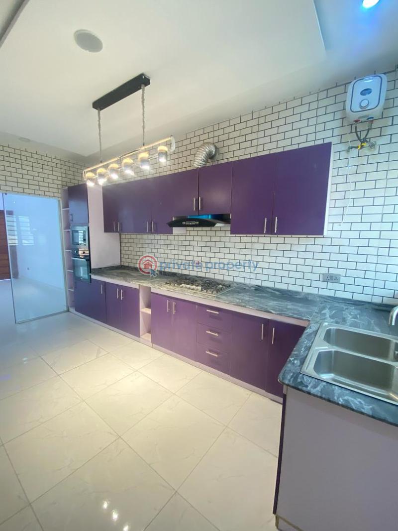 4 bedroom Terraced Duplex For Sale Lekki Conservation Along Lekki Expressway Lagos - 8