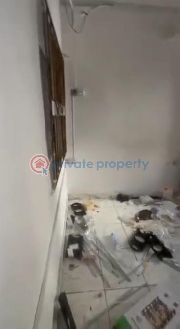 1 bedroom Self Contain For Rent Rufai Street, Off Shipeolu Road, Shomolu Lagos Palmgroove Shomolu Lagos - 1