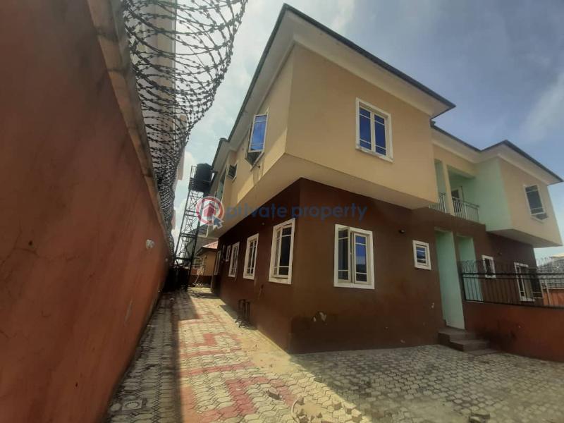 4 bedroom Semi detached Duplex For Rent Mobil Road, Lekki Scheme 2 Lekki Scheme 2 Ajah Lagos - 0