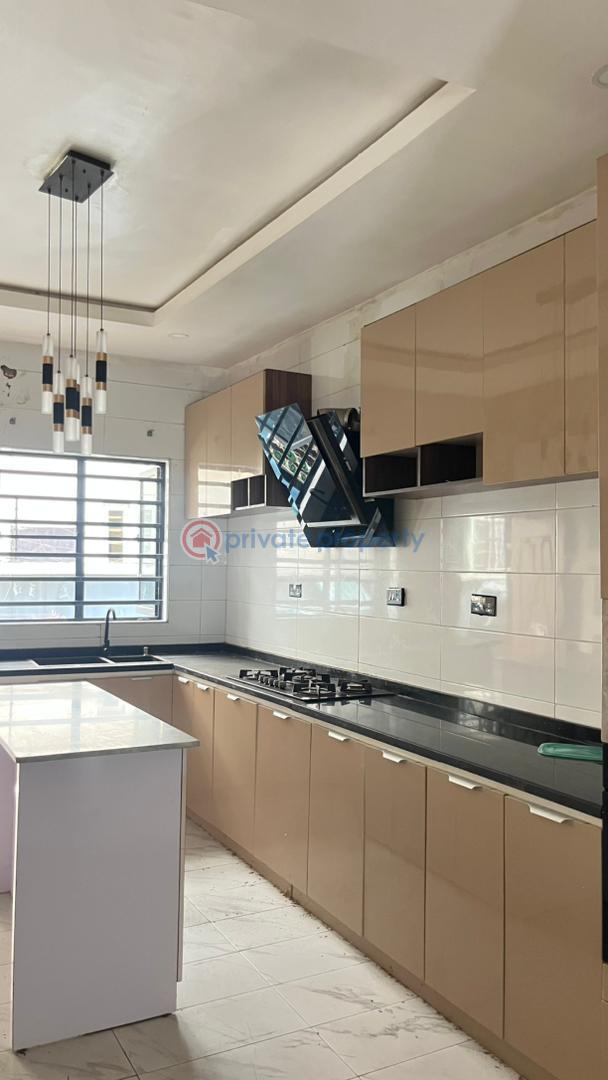 5 bedroom Detached Duplex For Rent In An Estate Ikota Lekki Lagos - 15