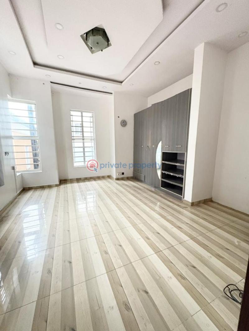 1 bedroom Shared Apartment For Rent Chevyview Chevron Drive Lekki Lagos - 3