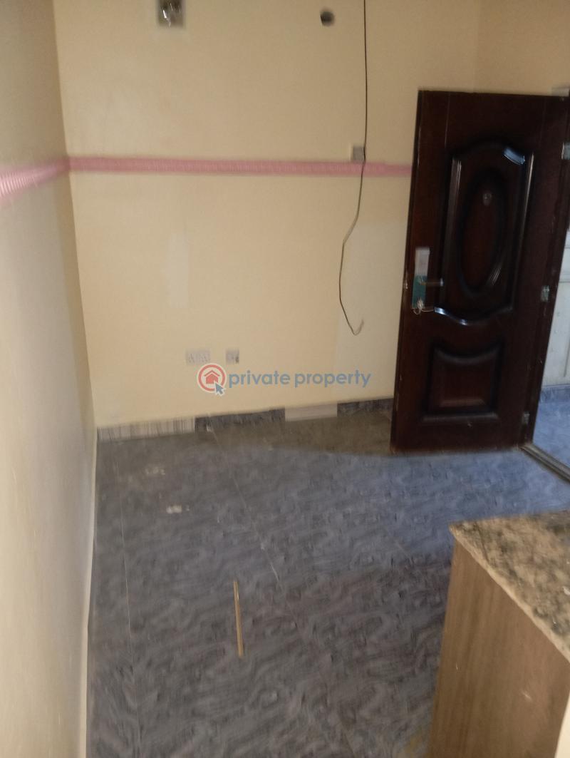 1 bedroom Block Of Flats For Rent Gilmor Jahi Abuja Phase 2  - 6
