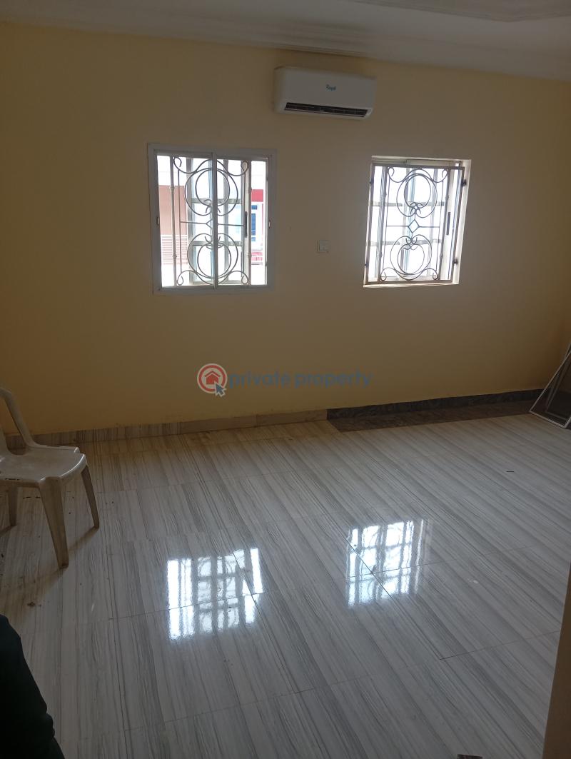1 bedroom Block Of Flats For Rent Gilmor Jahi Abuja Phase 2  - 5