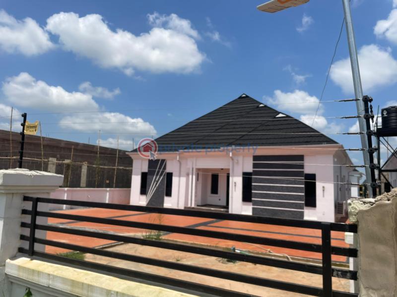 3 bedroom Detached Bungalow For Sale Bluestone, Mowe Town Lagos Extension Ogun - 2