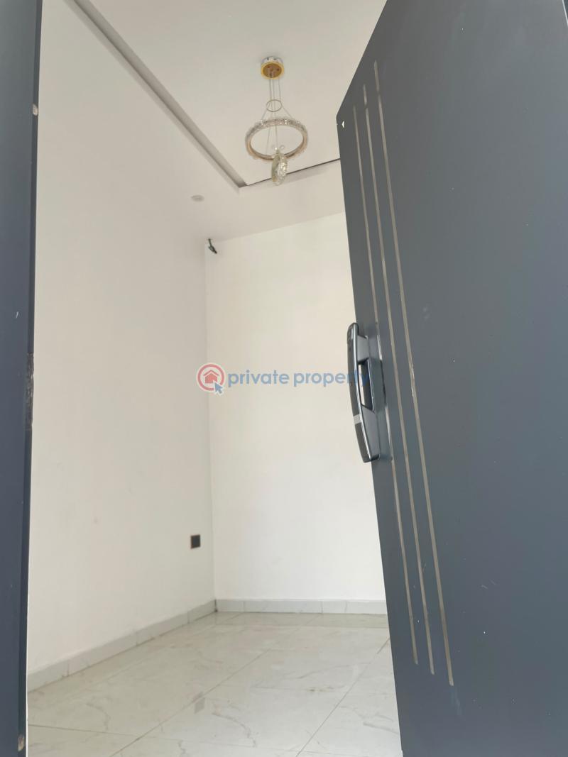 3 bedroom Detached Bungalow For Sale Bluestone, Mowe Town Lagos Extension Ogun - 4