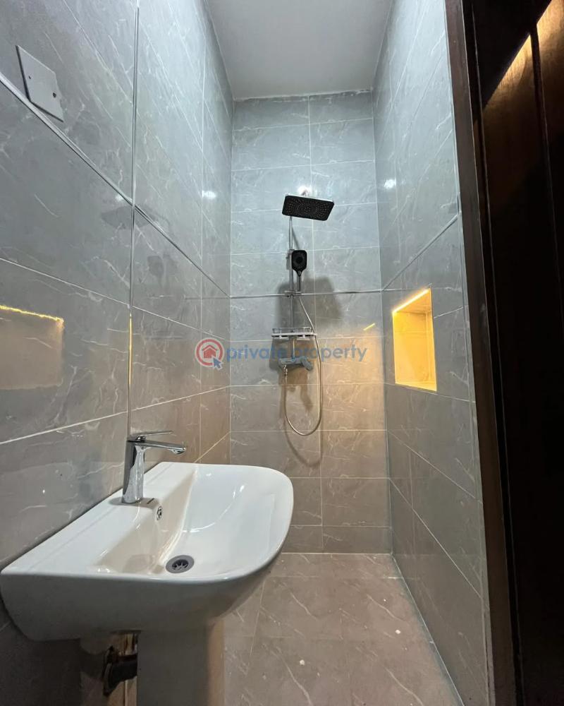 2 bedroom Flat & Apartment For Sale Surulere Lagos - 3