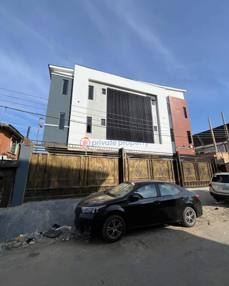 2 bedroom Flat & Apartment For Sale Surulere Lagos - 2