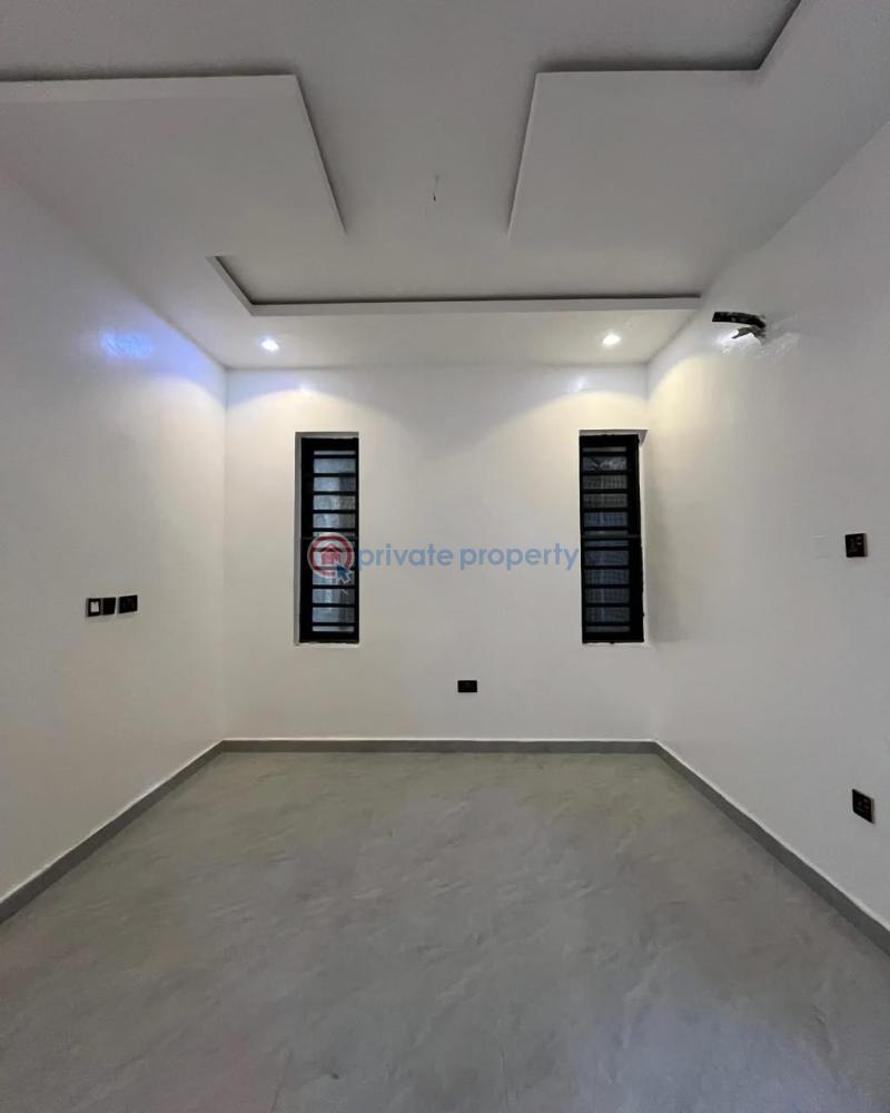 2 bedroom Flat & Apartment For Sale Surulere Lagos - 4