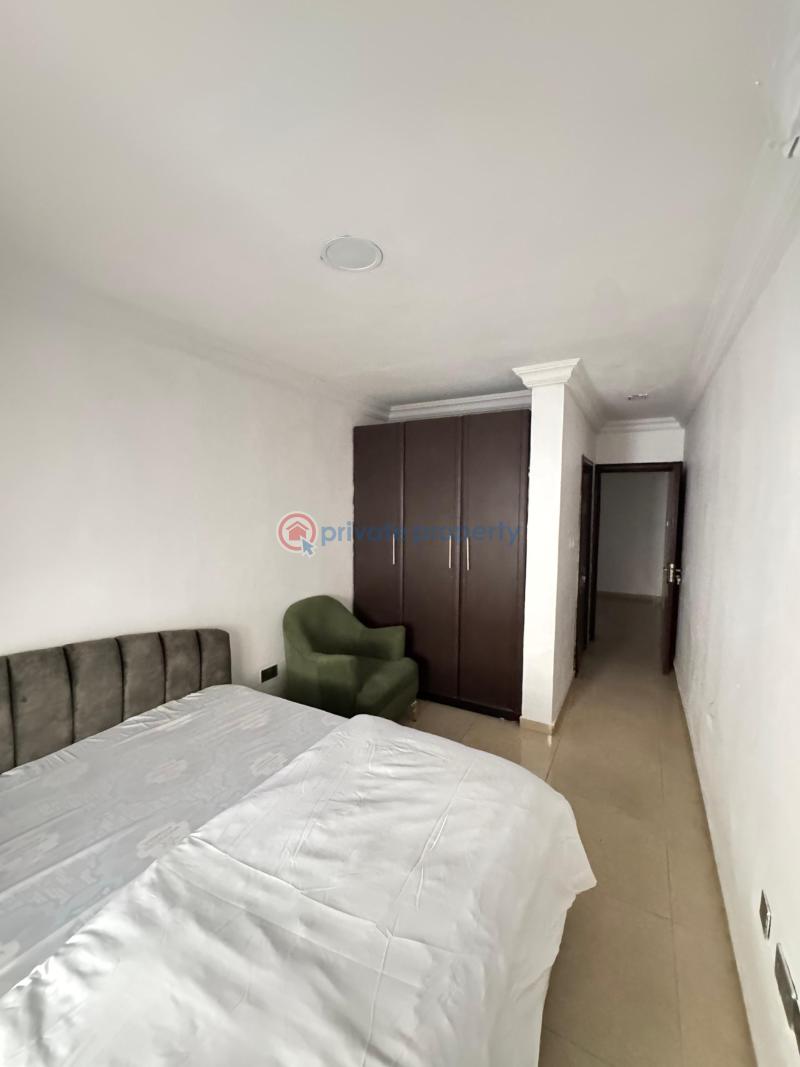 Spacious bedroom bedroom - 5 1 bedroom Shared Apartment For Rent Agungi Lekki Lagos - 5