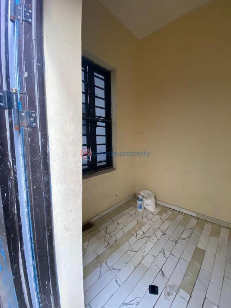 Room or Boys Quarter For Rent Royal Pine Estate (hensly Park 11) Orchid Lekki Lagos - 1