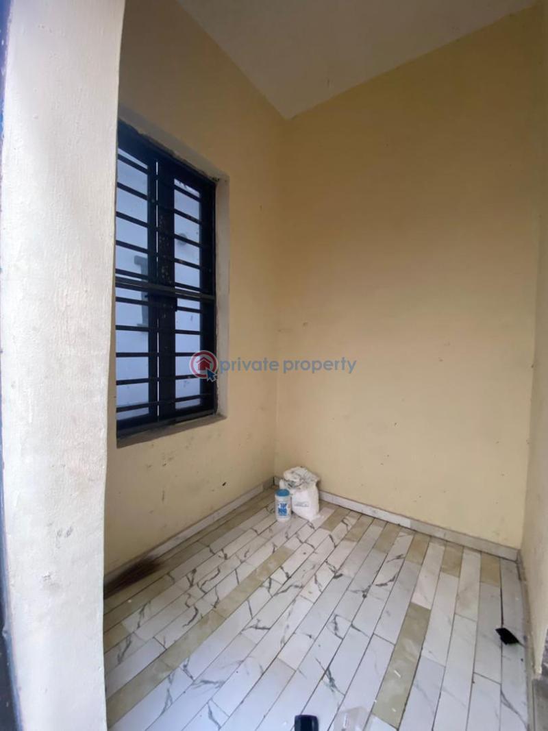 Room or Boys Quarter For Rent Royal Pine Estate (hensly Park 11) Orchid Lekki Lagos - 2
