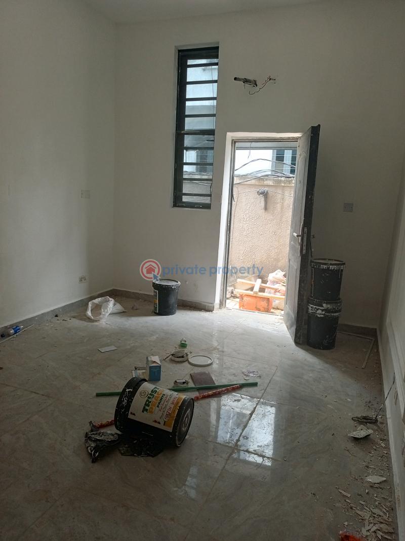 1 bedroom Self Contain For Rent Ologolo Lekki Lagos - 5