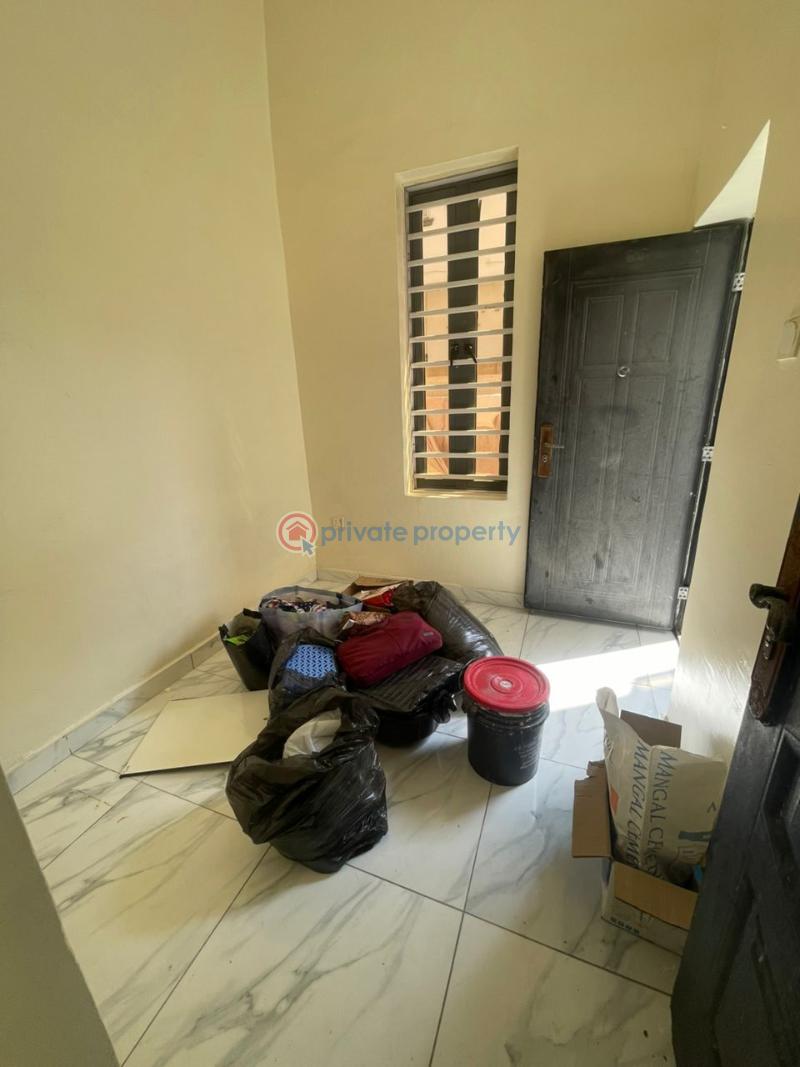 1 bedroom Self Contain For Rent Ikota Lekki Lagos - 1