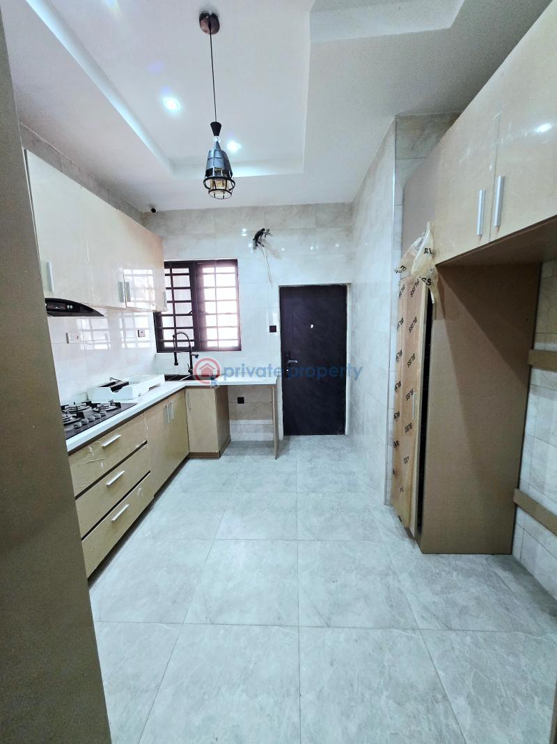 4 bedroom Terraced Duplex For Sale Osapa London Lekki Lagos - 6