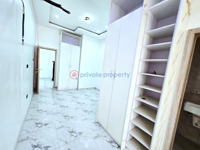 4 bedroom Terraced Duplex For Sale Osapa London Lekki Lagos - 14