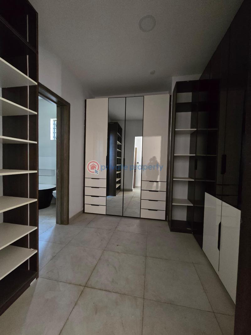 5 bedroom Detached Duplex For Sale Lekki County Ikota Lekki Lagos - 8