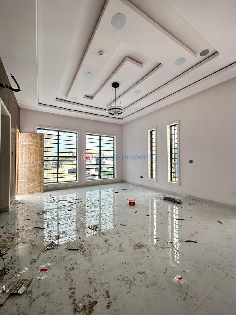 5 bedroom Detached Duplex For Sale Omole Phase 1 Ojodu Lagos - 1