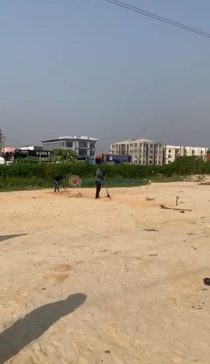 Commercial Land For Rent Lekki Phase 1 Lagos