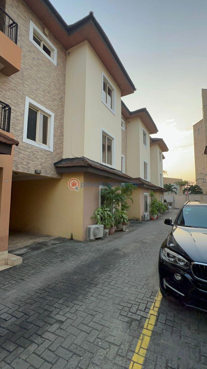 4 bedroom Terraced Duplex For Rent Lekki Phase 1 Lagos - 8