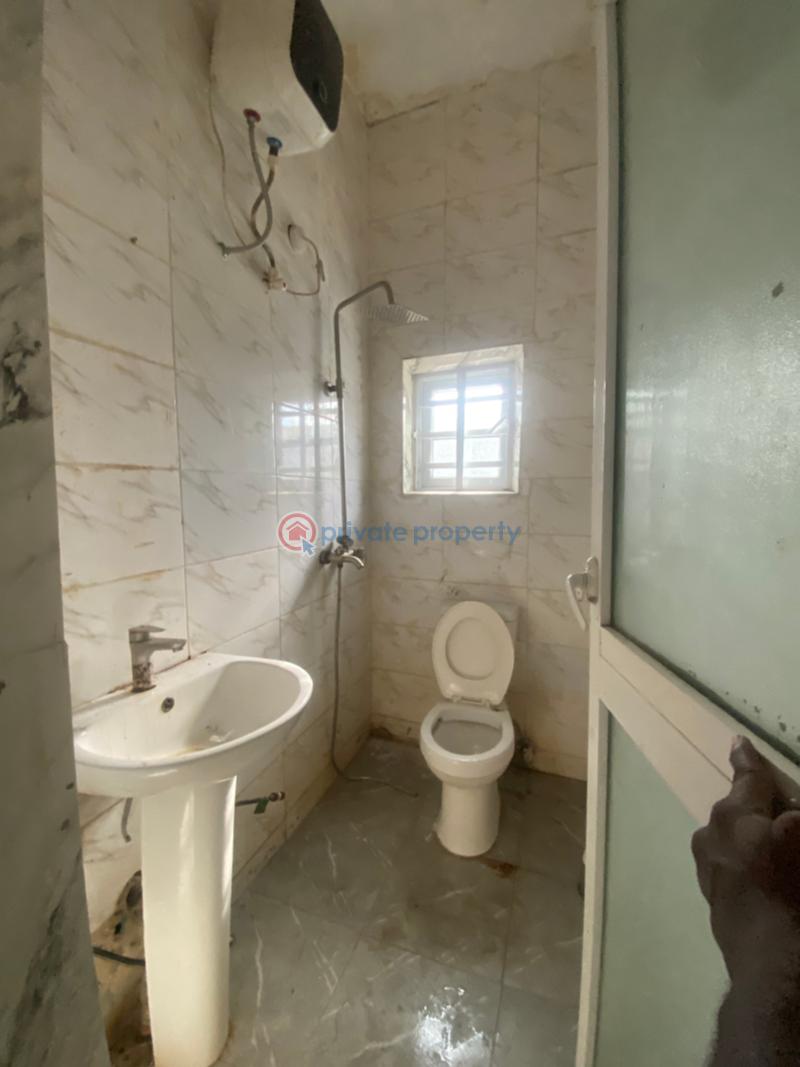 1 bedroom Mini Flat For Rent Opposite Shoprite Ologolo Lekki Lagos - 11